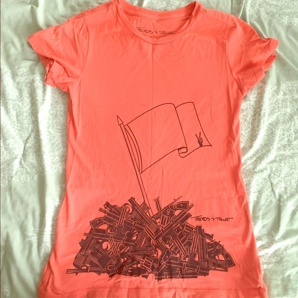 UO tee shirt